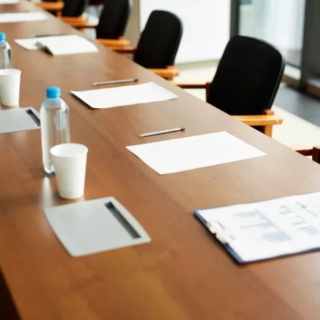 Без заявлений, но с продолжением: что известно о переговорах в Абу-Даби