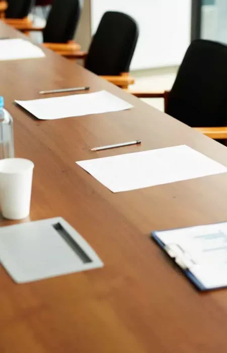 Без заявлений, но с продолжением: что известно о переговорах в Абу-Даби