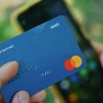 Как заказать банковскую карту ПриватБанк через интернет с доставкой