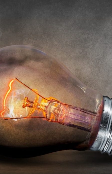 Отключения света в Одесской области 12 февраля: где действуют графики и экстренные ограничения