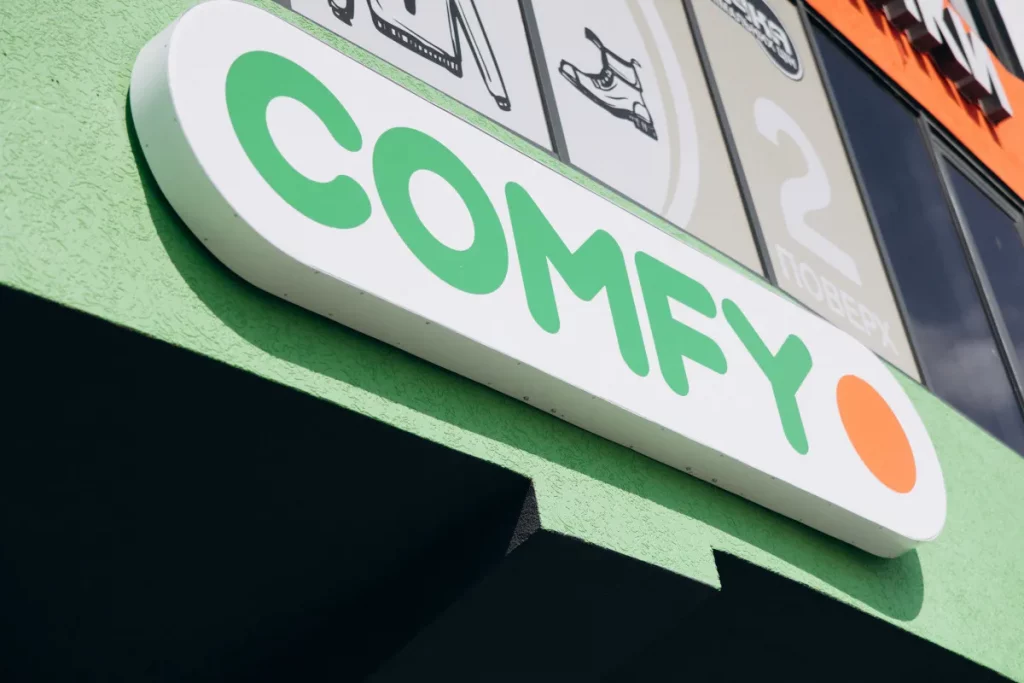 Comfy запустил акцию «Товар дня» 23 февраля: специальные цены на технику и бытовую химию