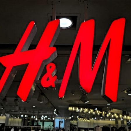 H&M официально запустил онлайн-магазин в Украине: как сделать заказ