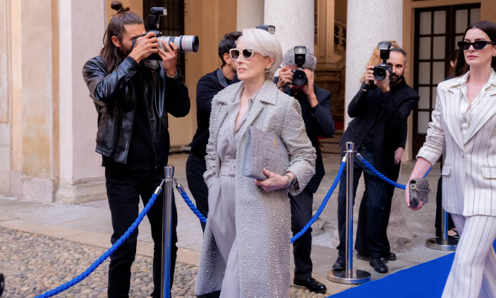 «Дьявол носит Prada» 2: дата выхода, актеры и неожиданные факты о фильме (ТРЕЙЛЕР)