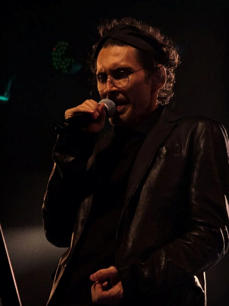 Дан Балан изменился до неузнаваемости: как сейчас выглядит 47-летний певец