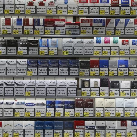С 1 апреля сигареты в Украине подорожают: сколько придётся платить