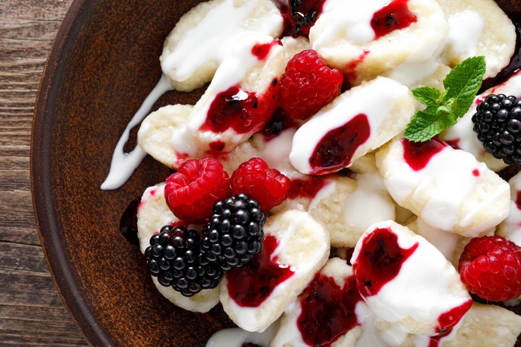 Как приготовить праздничный завтрак на 8 марта: лучшие идеи с пошаговыми рецептами