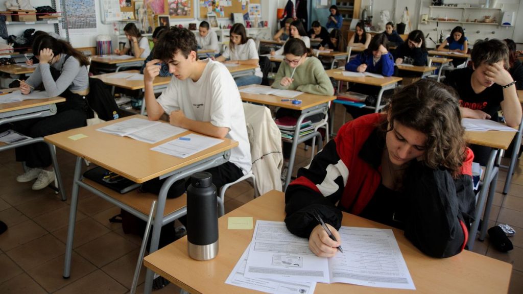 Где выпускники школ Херсона могут пройти НМТ в 2026 году: города и как зарегистрироваться