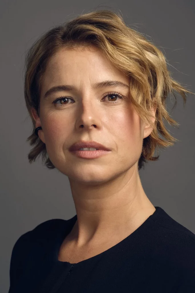 Что известно о Джесси Бакли — биография, лучшие работы и роль в фильме «Гамнет», за которую актриса получила «Оскар»