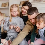 Как многодетным семьям оформить 50% скидку на коммунальные услуги в 2026 году: пошаговая инструкция