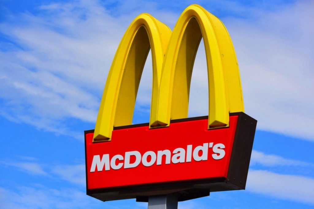 McDonald’s запускает в Украине новый Happy Meal по мотивам сериала «Очень странные дела»: когда старт и что внутри McDonald’s запускает в Украине новый Happy Meal по мотивам сериала «Очень странные дела»: когда старт и что внутри
