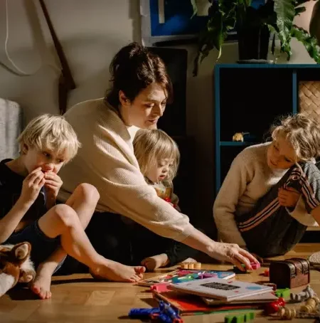 Субсидия или льгота на коммуналку? Что выбрать многодетной семье и как оформить помощь