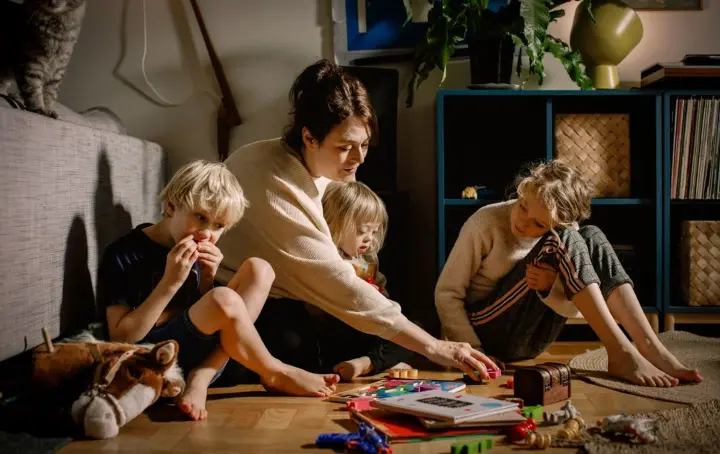 Субсидия или льгота на коммуналку? Что выбрать многодетной семье и как оформить помощь