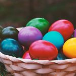 Как покрасить яйца на Пасху, чтобы цвет получился ярким и ровным: 10 лучших способов