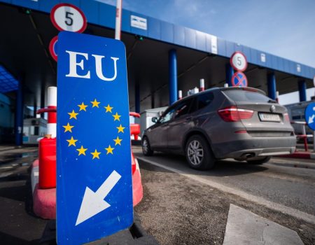 ЕС ввел новые правила на границе: что нужно знать украинцам с 10 апреля