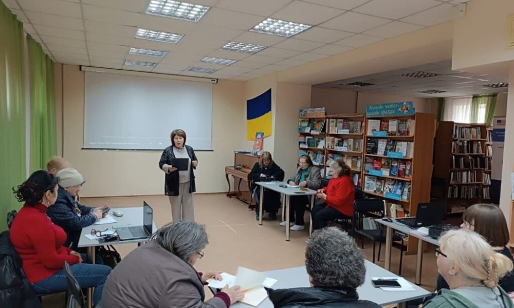 В Херсоне запустили бесплатные курсы смартфонов для пожилых: как записаться