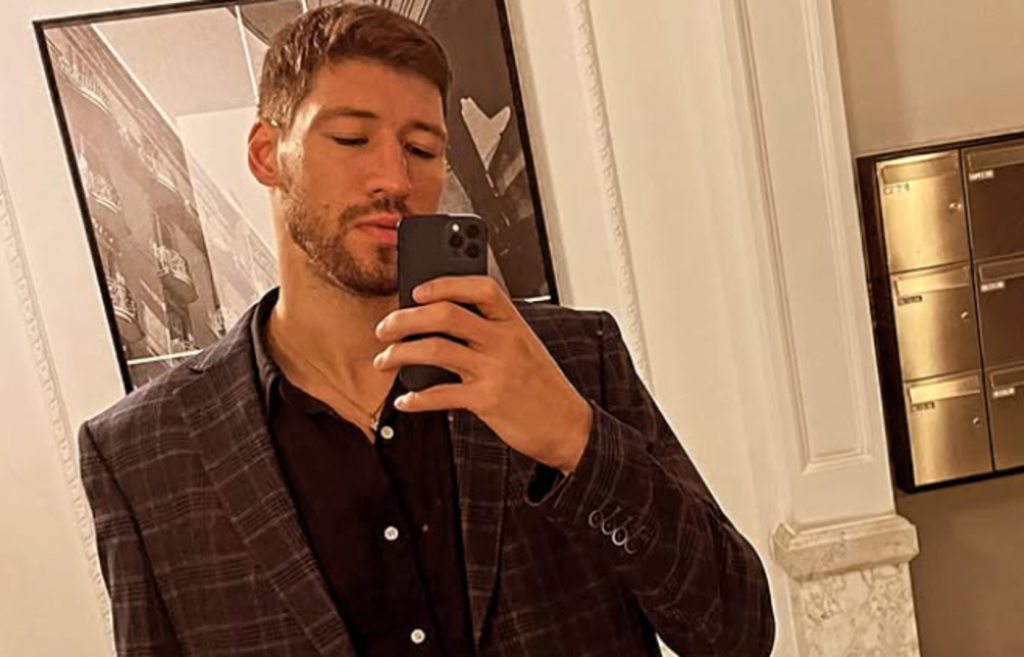 СТБ рассекретил нового Холостяка-15: что известно о Вячеславе Кравцове