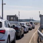 Топливный кризис и закрытые мосты: что происходит в Крыму после новых ударов ВСУ