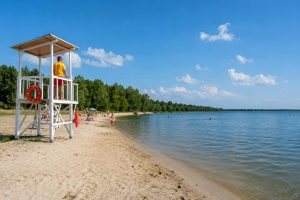 Где можно купаться в Украине в 2026 году: список безопасных пляжей по областям