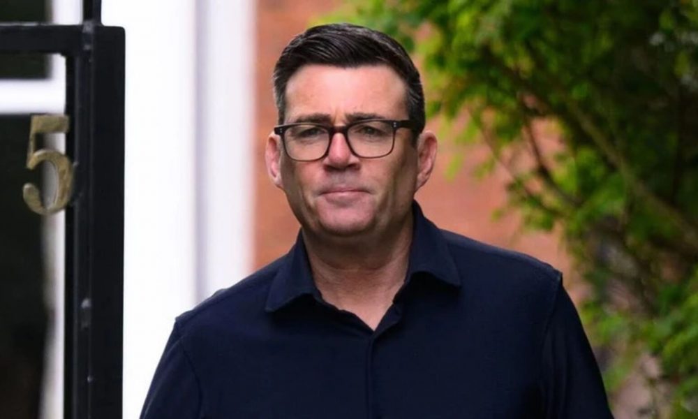 Энди Бернем стал премьер-министром Великобритании: что о нем известно и продолжит ли он поддерживать Украину