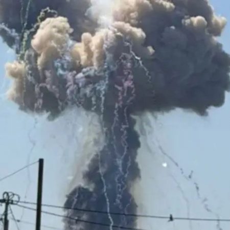 Мощные взрывы в Хмельницком: что случилось на полигоне и есть ли пострадавшие