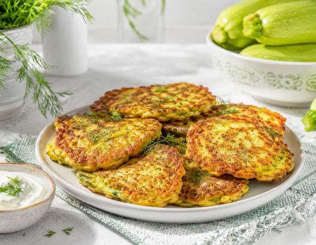 Хрустящие отбивные из кабачков: как приготовить в кляре и сырной панировке