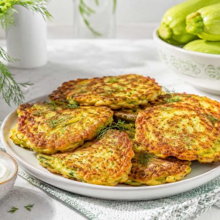 Хрустящие отбивные из кабачков: как приготовить в кляре и сырной панировке