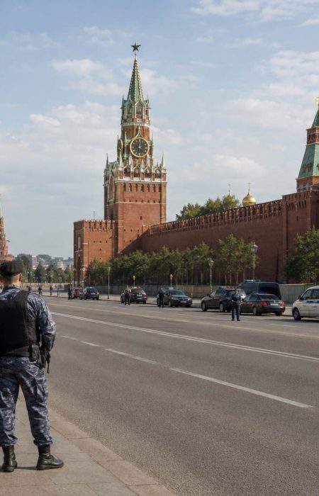 Могут ли в России ввести военное положение и что это будет означать для Украины