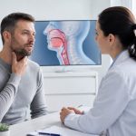 Как начинается рак горла: первые симптомы, диагностика и опасные признаки